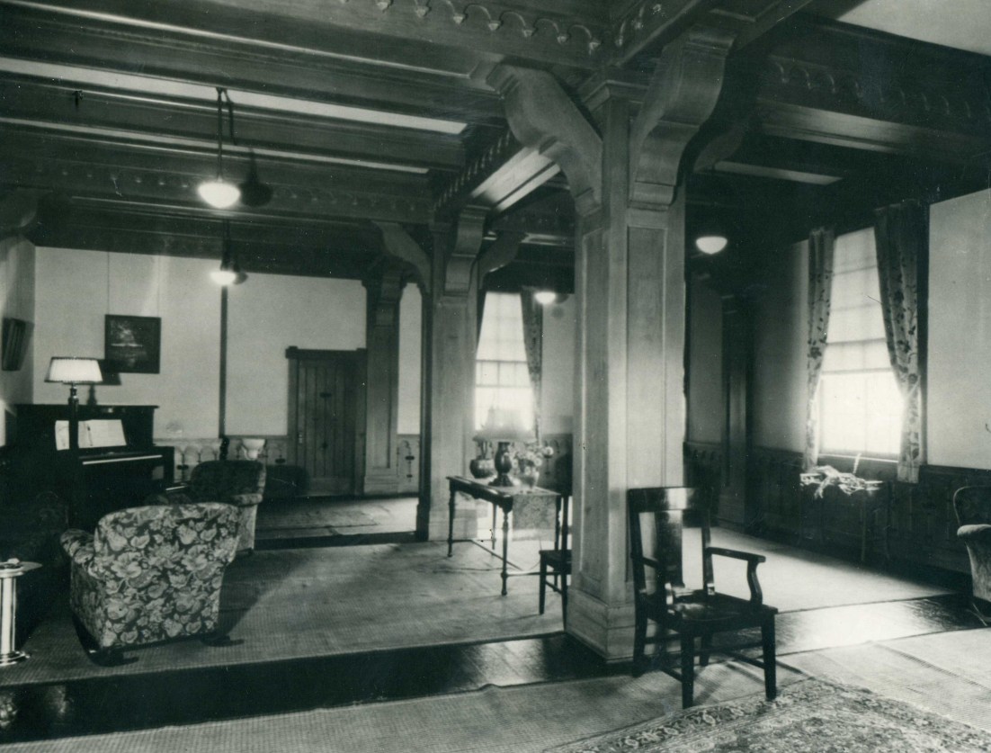 C1920 Camp Lewis Inn Music Room